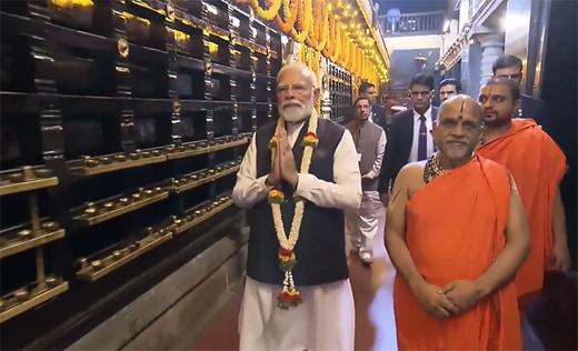 PM Modi-at Udupi Temple